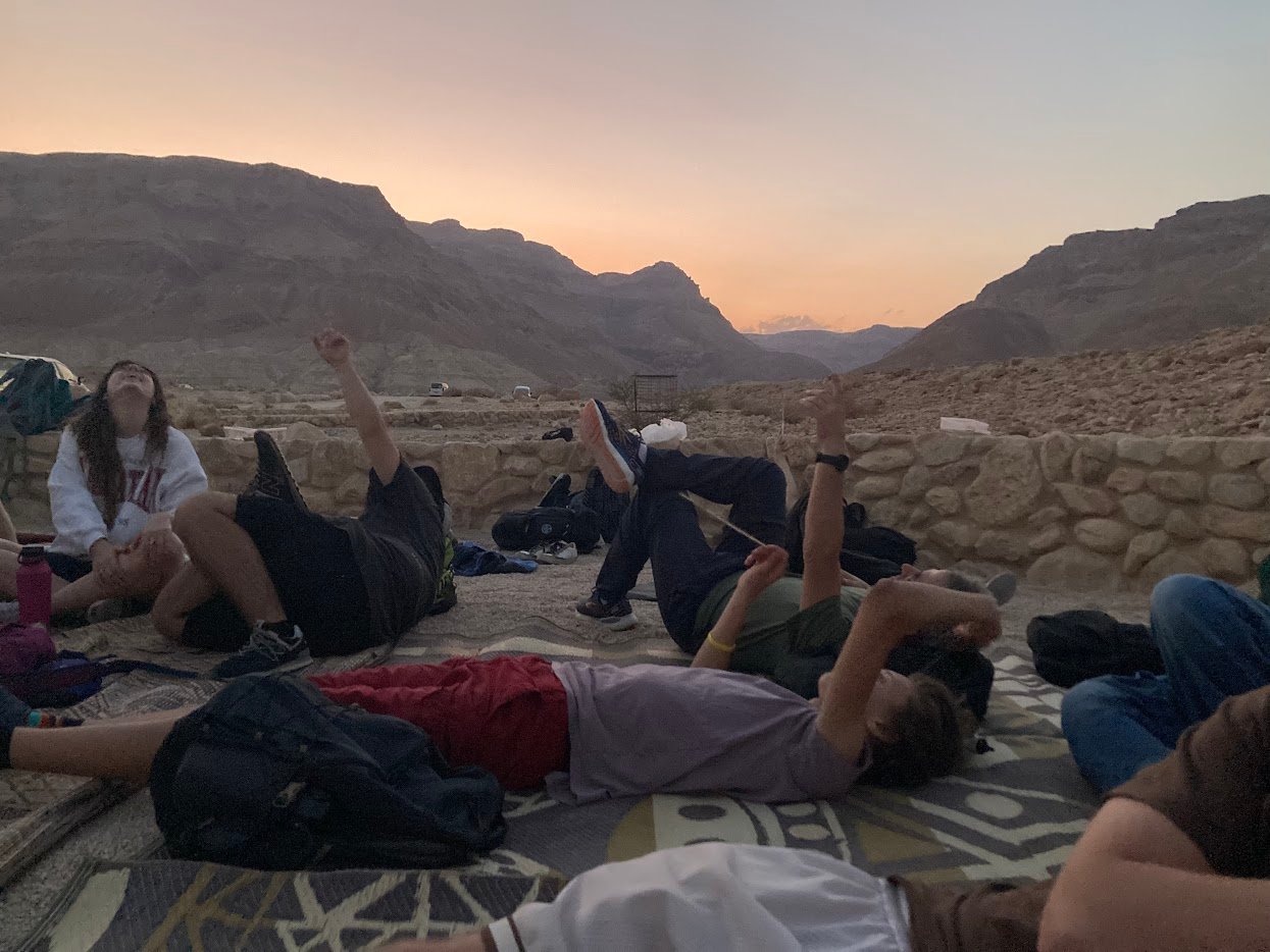 תצפית שקיעה וכוכבים במדבר